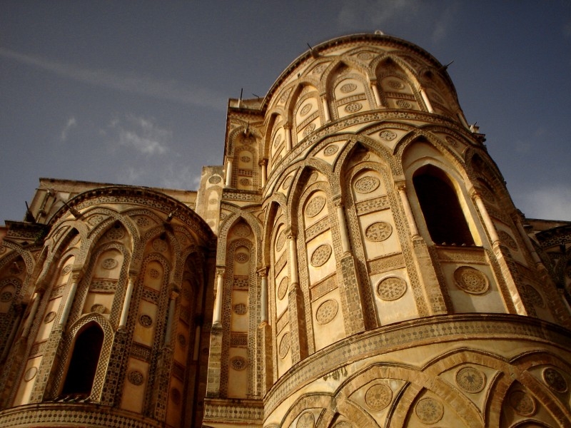 Vista esterna sulle absidi del Duomo di Monreale